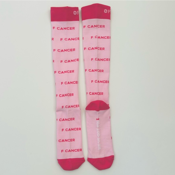FIGS NWOT F Cancer Compression Socks We’ve Got You Small Pink - Picture 5 of 5